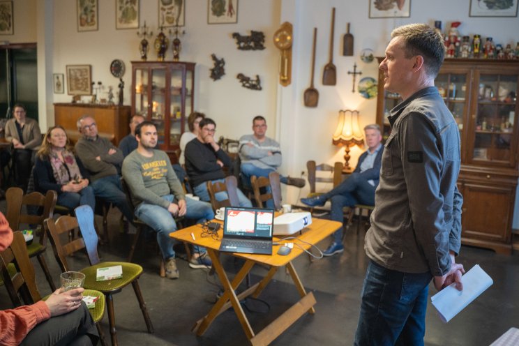 Werkgeverslijn organiseert 5 meetings